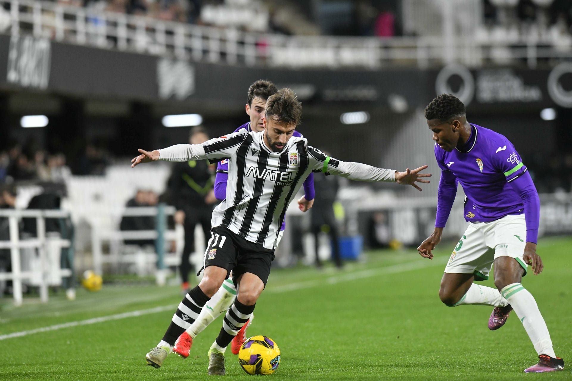 El partido del Cartagena frente al Córdoba, en imágenes