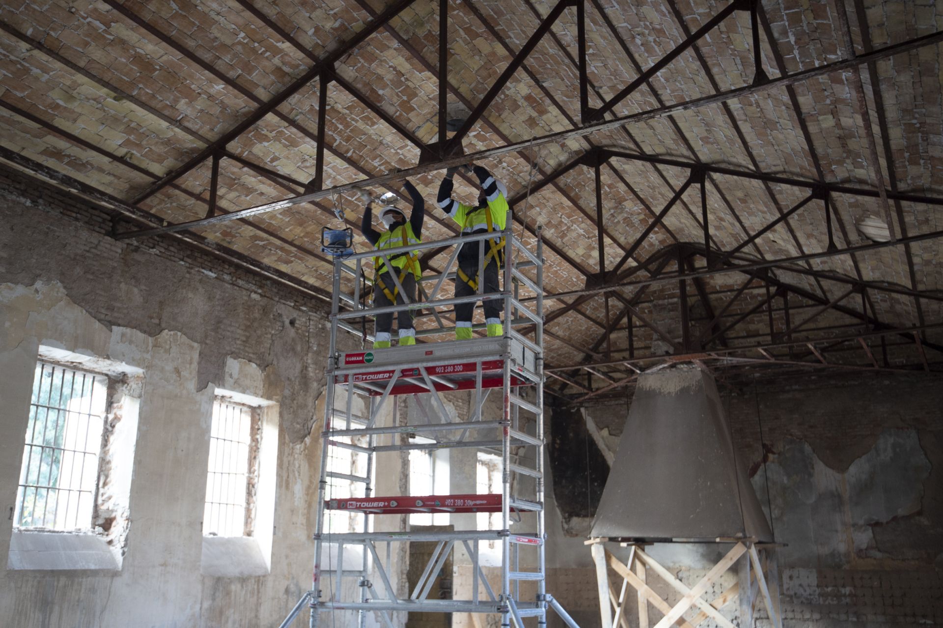 Las obras de consolidación de la estructura de la Cárcel Vieja de Murcia, en imágenes