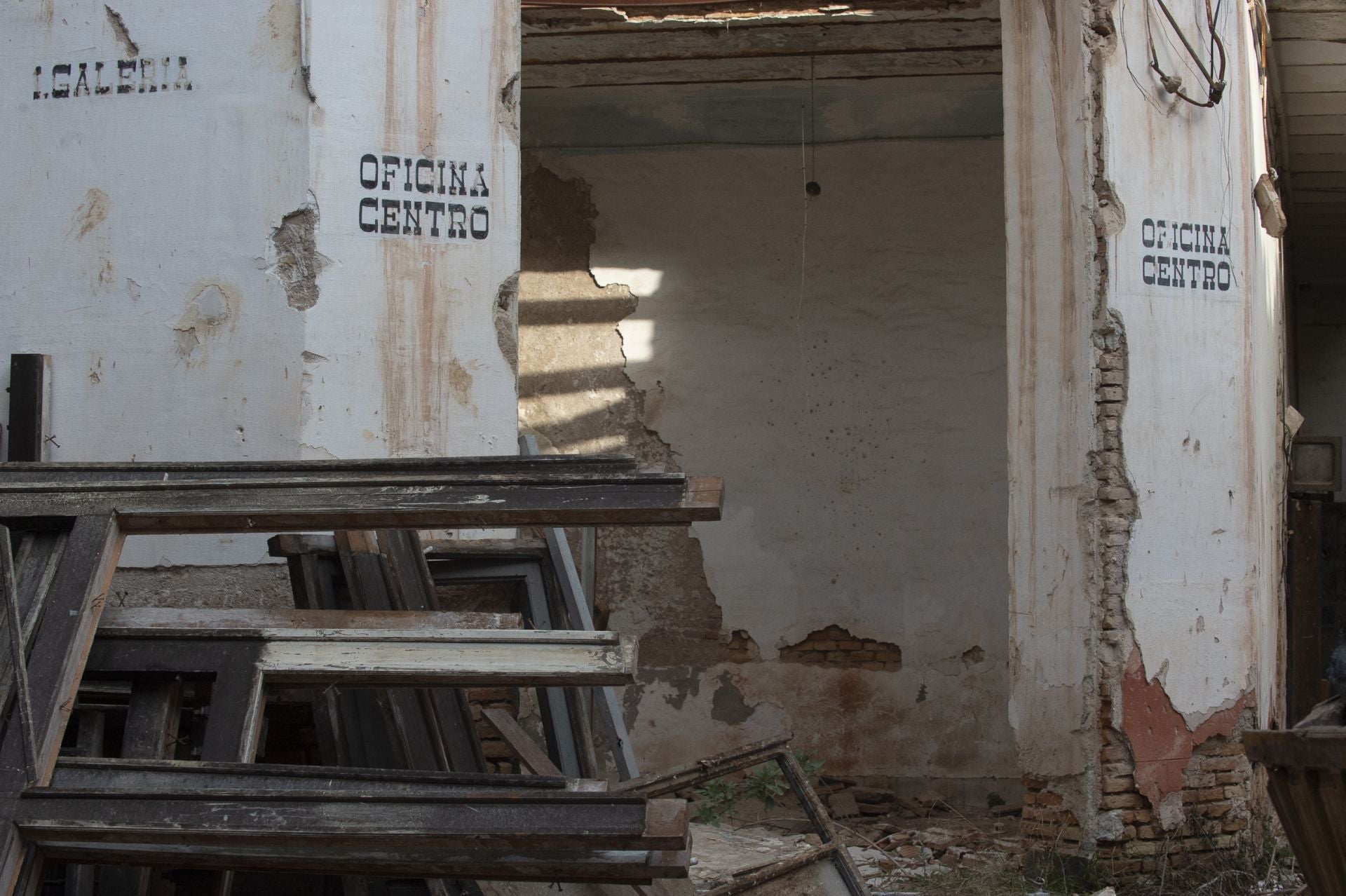 Las obras de consolidación de la estructura de la Cárcel Vieja de Murcia, en imágenes