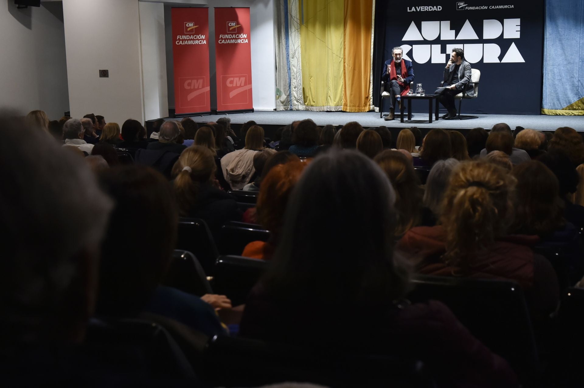 Ginés García Millán, en el Aula de Cultura de LA VERDAD