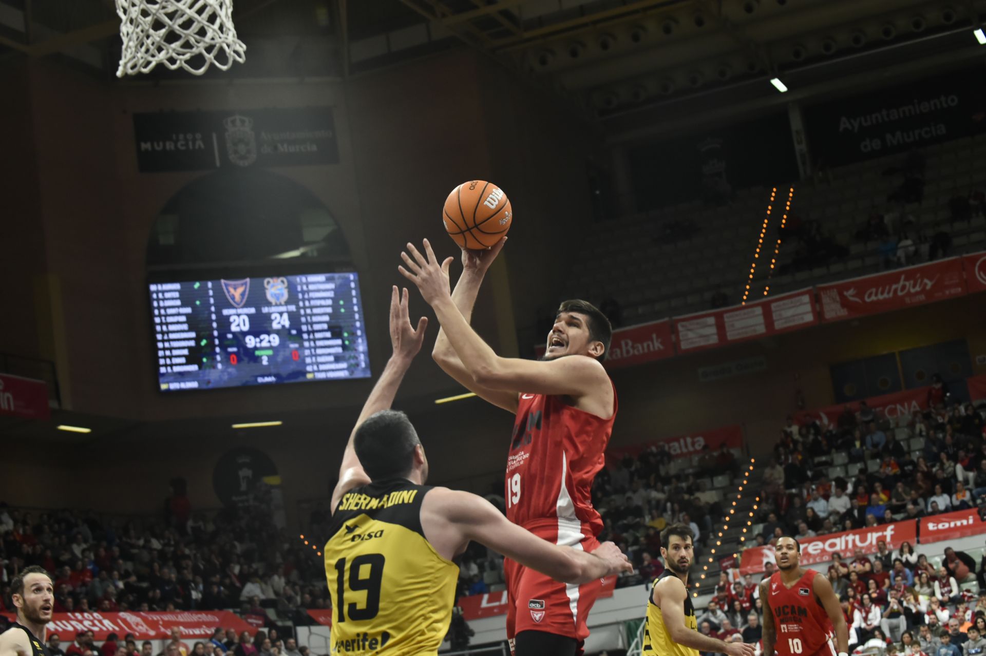 Las imágenes de la derrota del UCAM Murcia contra La Laguna