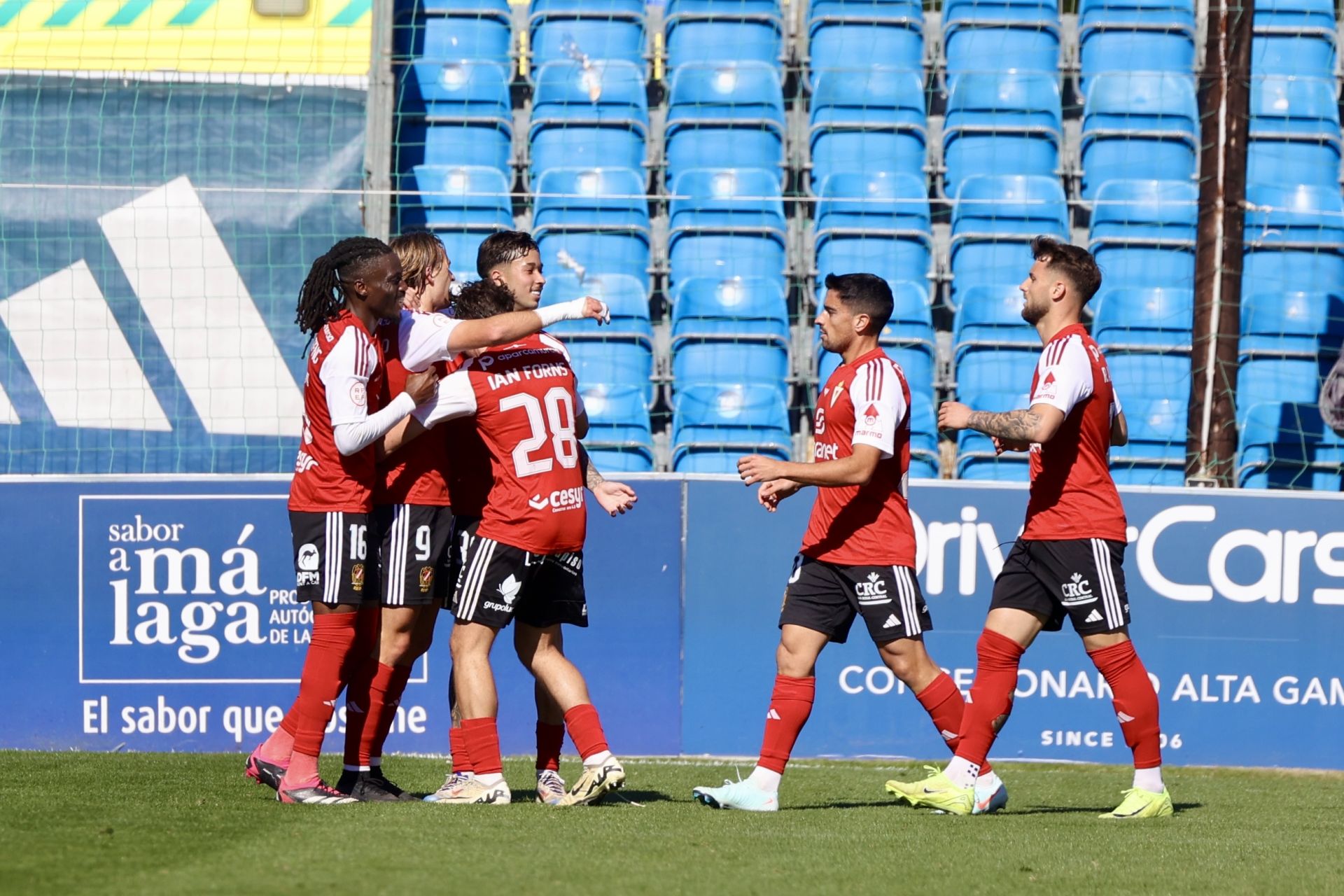 La victoria del Real Murcia frente al Marbella, en imágenes
