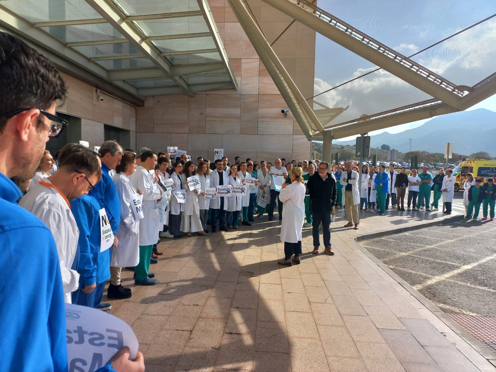 Las protestas de sanitarios contra la reforma del Estatuto Marco en Cartagena, La Unión y costa, en imágenes