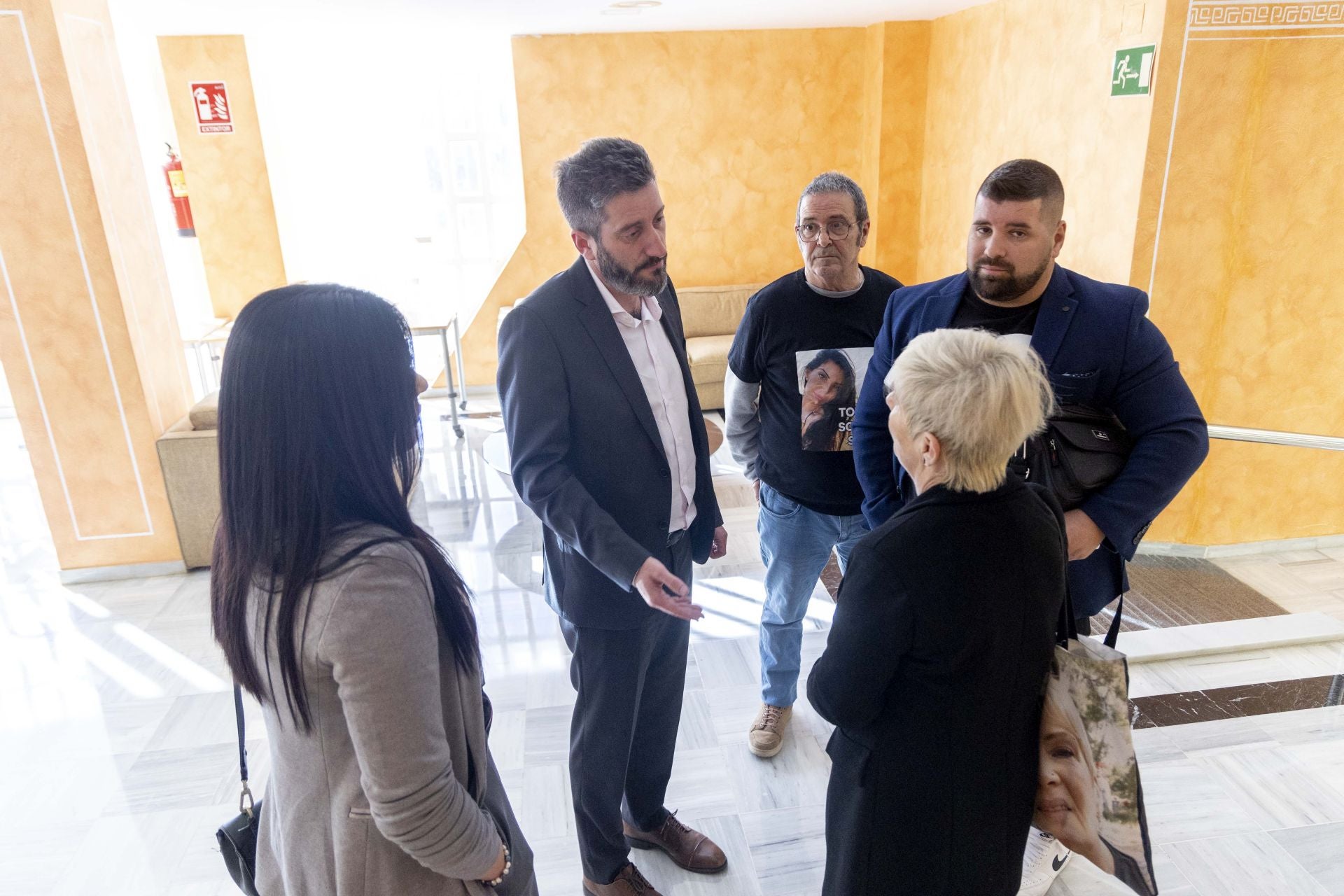 El Pleno de la Asamblea Regional de este viernes, en imágenes