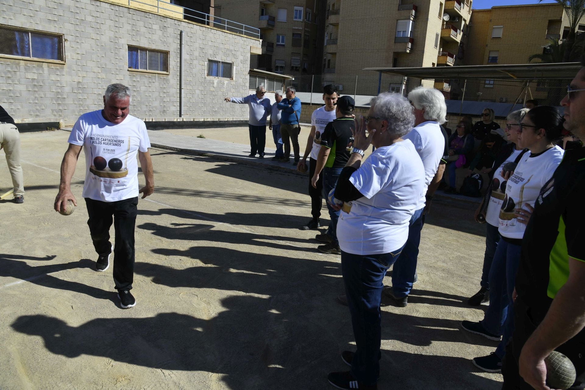 El hermanamiento entre bolos cartageneros y huertanos, en imágenes