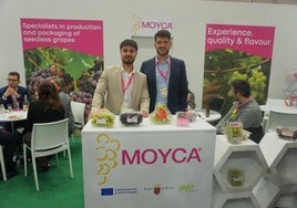 David Mora y Juan José Ibarra, miembros del departamento comercial de Moyca Grapes.