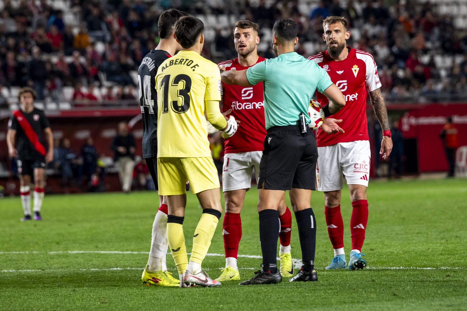 La derrota del Real Murcia frente al Sevilla Atlético, en imágenes