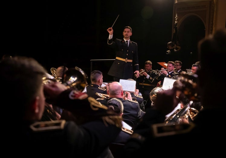 El director musical de la agrupación Virgen de los Reyes, Javier Cebrero