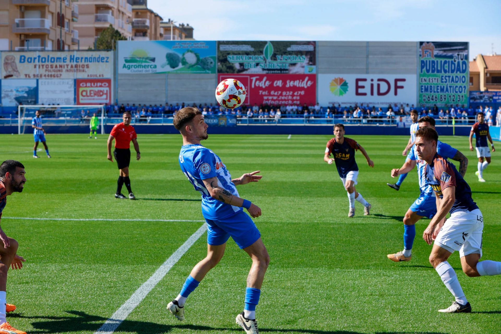 Las imágenes del Águilas-UCAM CF (2-1)