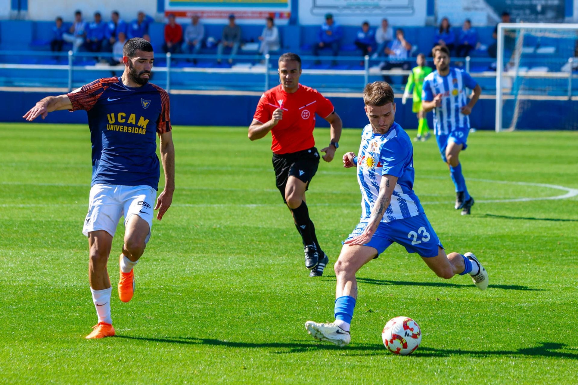 Las imágenes del Águilas-UCAM CF (2-1)