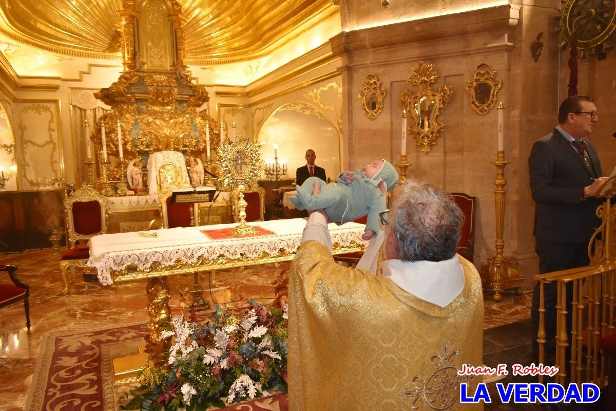 Presentación de los niños a la Vera Cruz de Caravaca - II