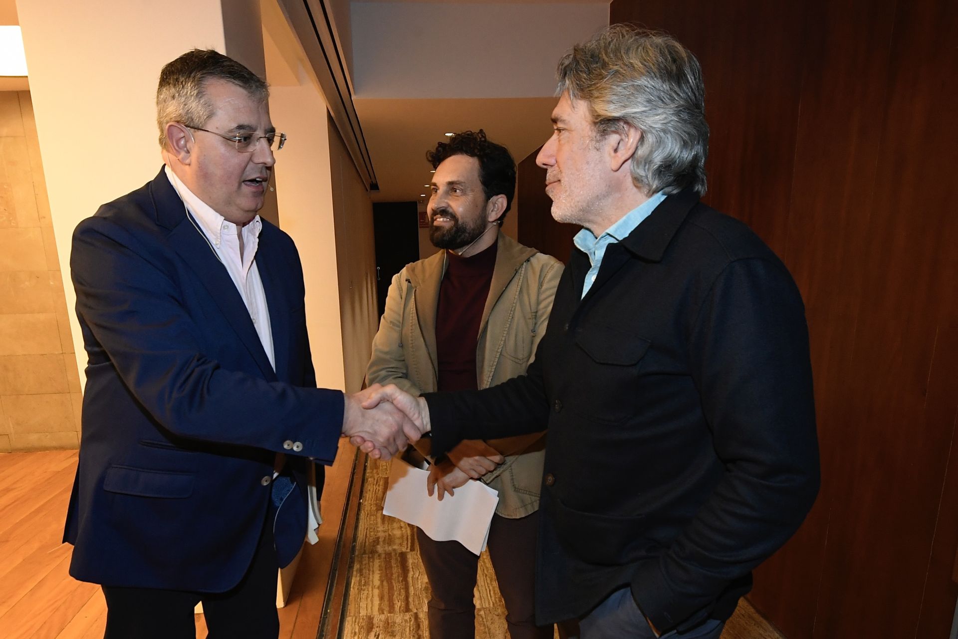 Aitor Larrabide en el Aula de Cultura de LA VERDAD, en imágenes