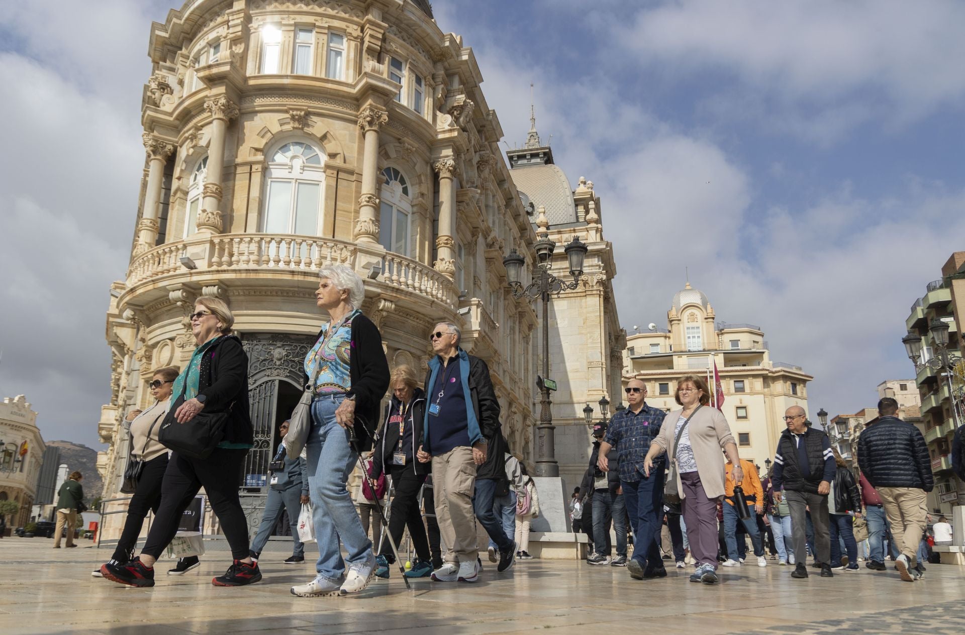 El crucero Allure of the Seas deja 5.000 visitantes en Cartagena