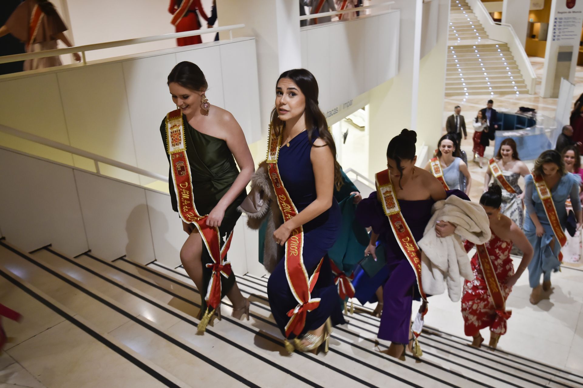 Presentación de las 62 candidatas a Reinas de la Huerta, en imágenes