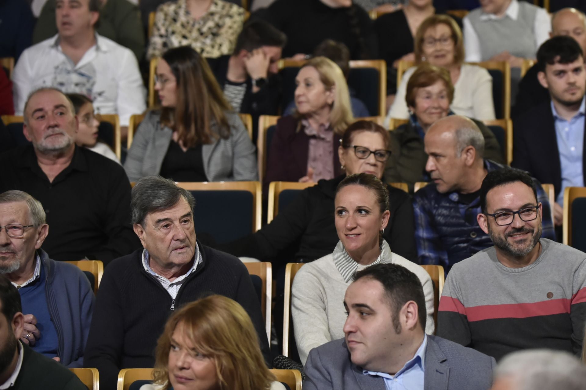 Presentación de las 62 candidatas a Reinas de la Huerta, en imágenes