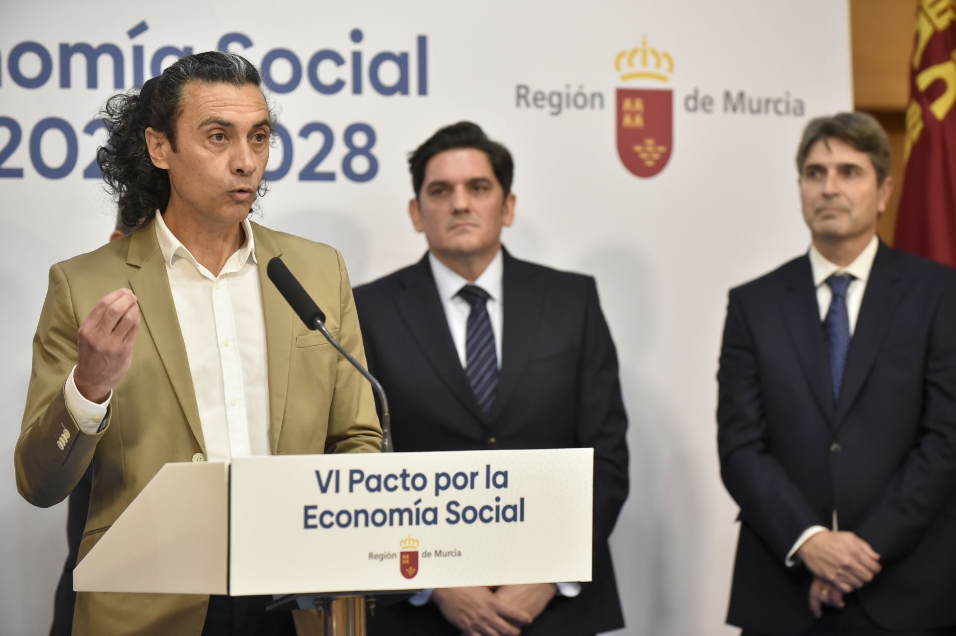 En imágenes, el acto de firma del VI Pacto por la Economía Social en la Región