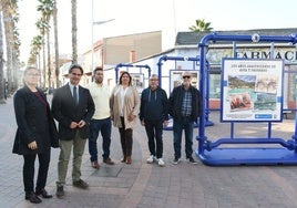 Autoridades y representantes de la Mancomunidad, en la muestra.