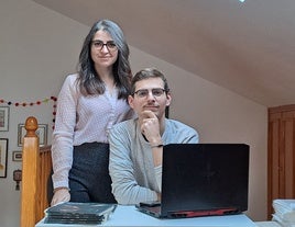 Afincados en Segovia. Los ciezanos María de los Llanos Carrillo y Daniel J. Rodríguez se lanzan al mundo editorial con un proyecto alejado de lo mercantilista.