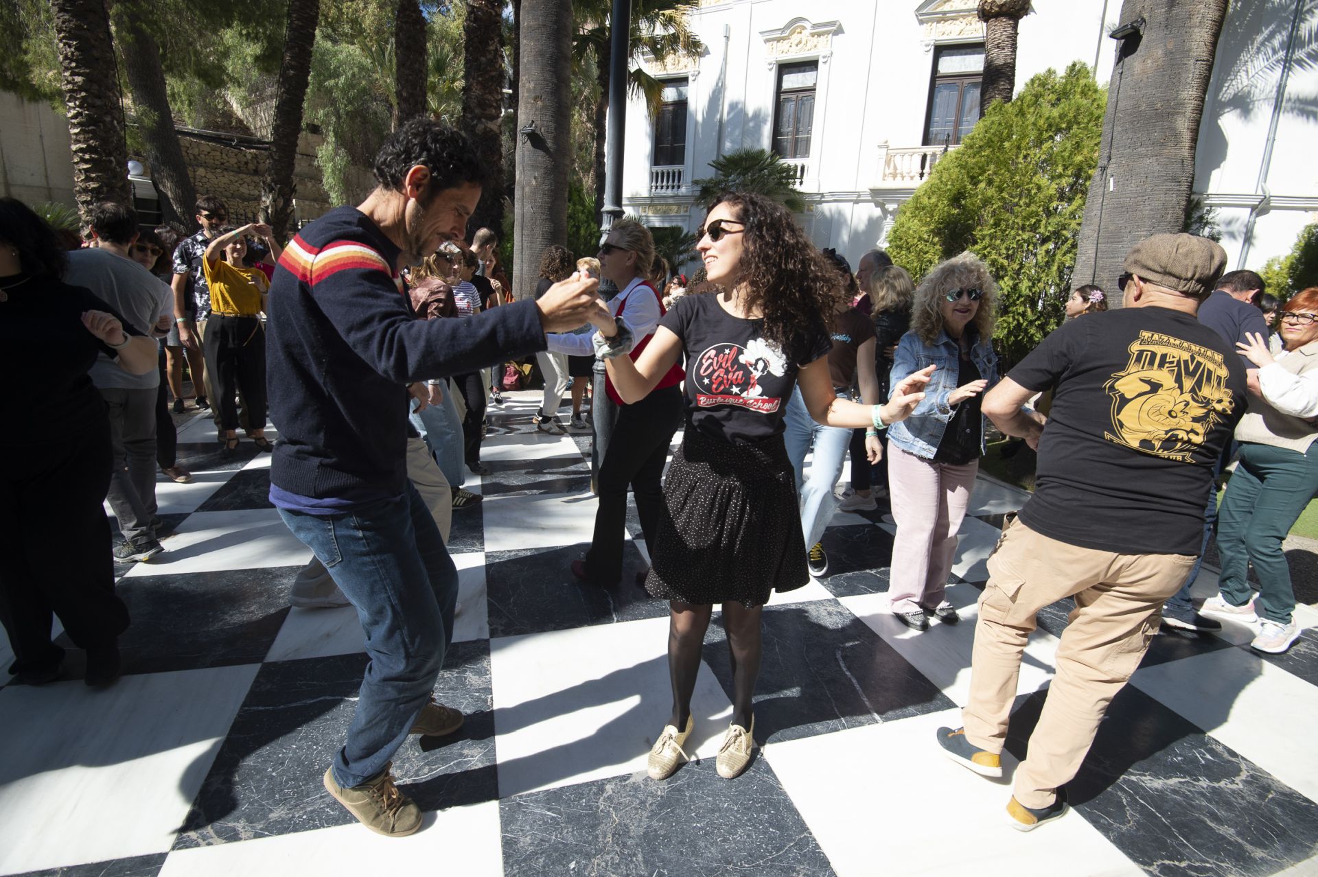 Fans del jazz se dan cita en Archena para bailar a ritmo de swing