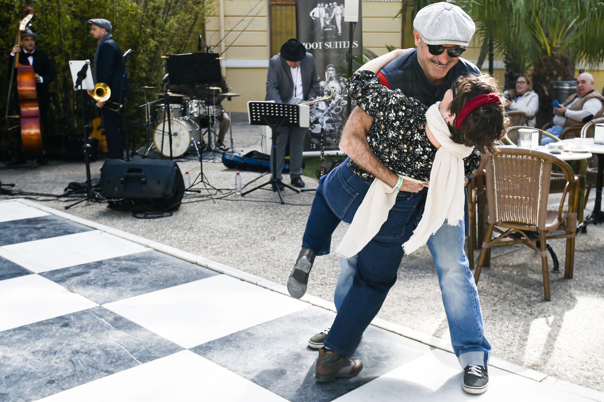 Fans del jazz se dan cita en Archena para bailar a ritmo de swing