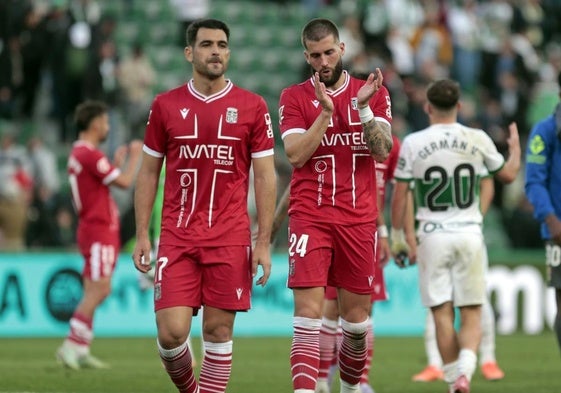 Andy y Sipcic, en el partido contra el Elche.