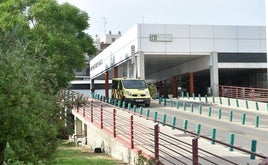 Puerta de Urgencias del hospital Morales Meseguer.