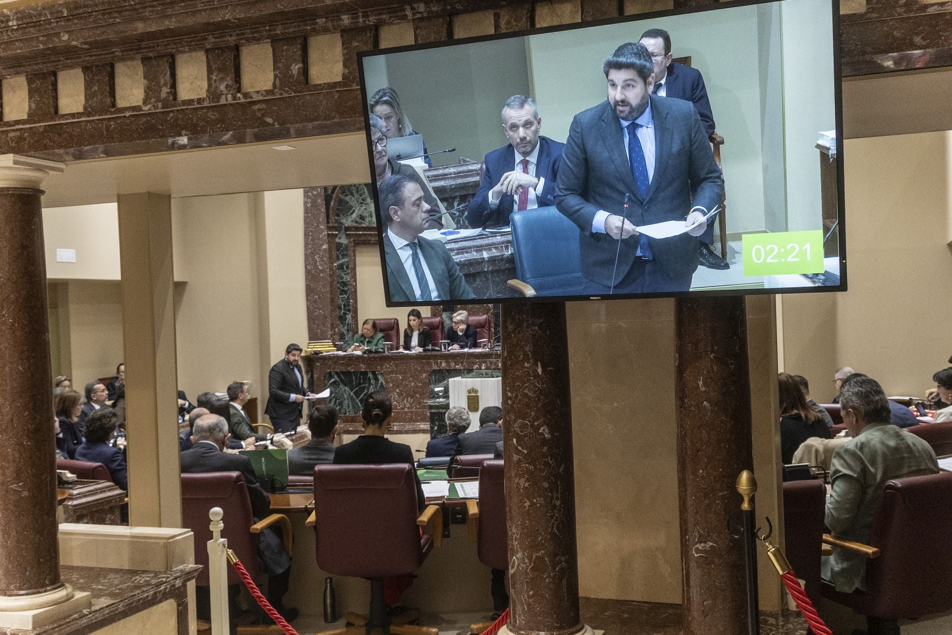 El Pleno de la Asamblea, en imágenes