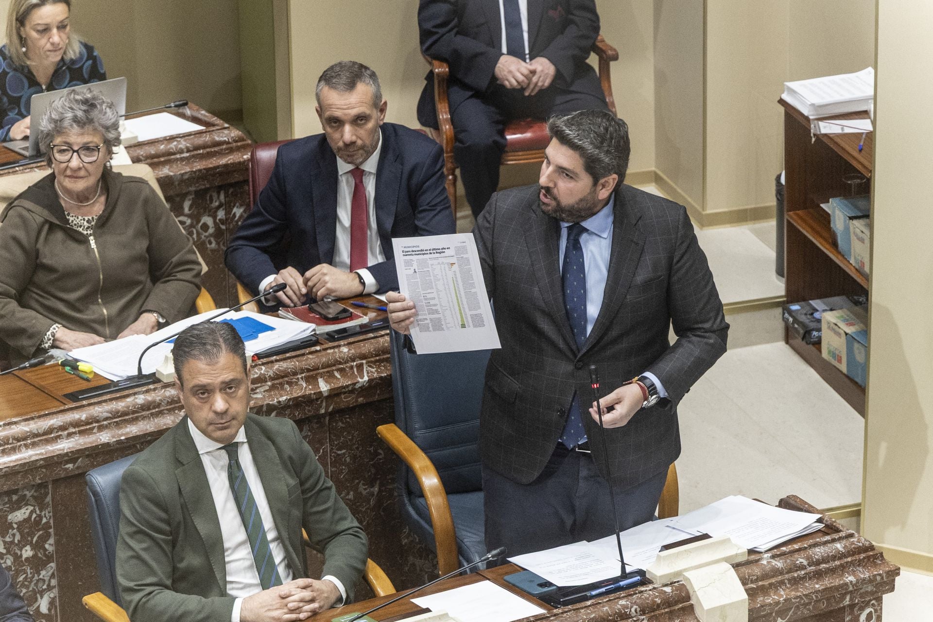 El Pleno de la Asamblea, en imágenes