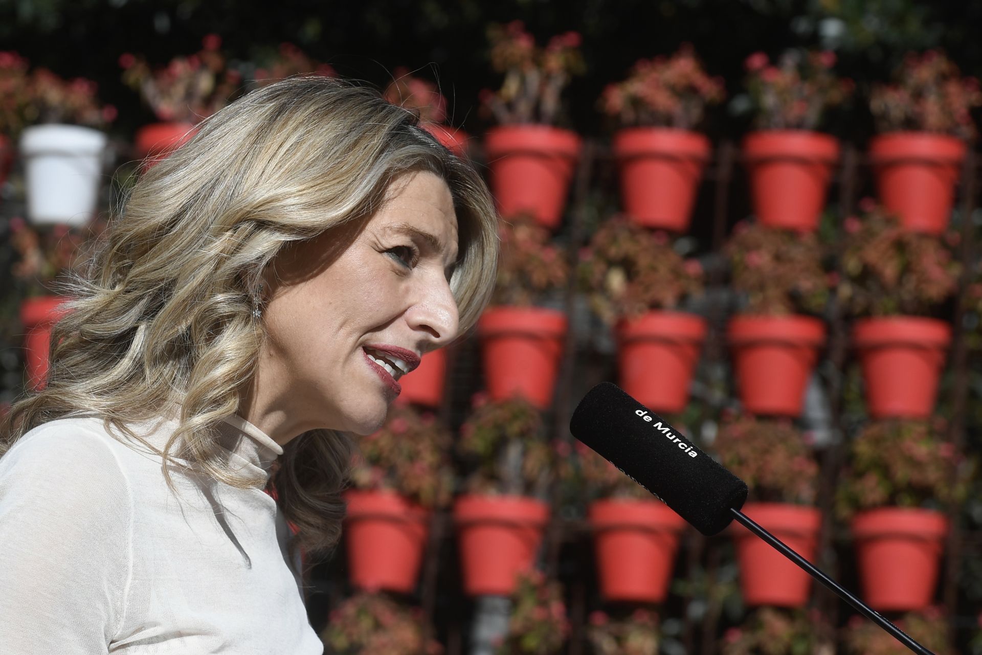 Inauguración de la obra de Cristóbal Gabarrón en la plaza de Santo Domingo de Murcia, en imágenes