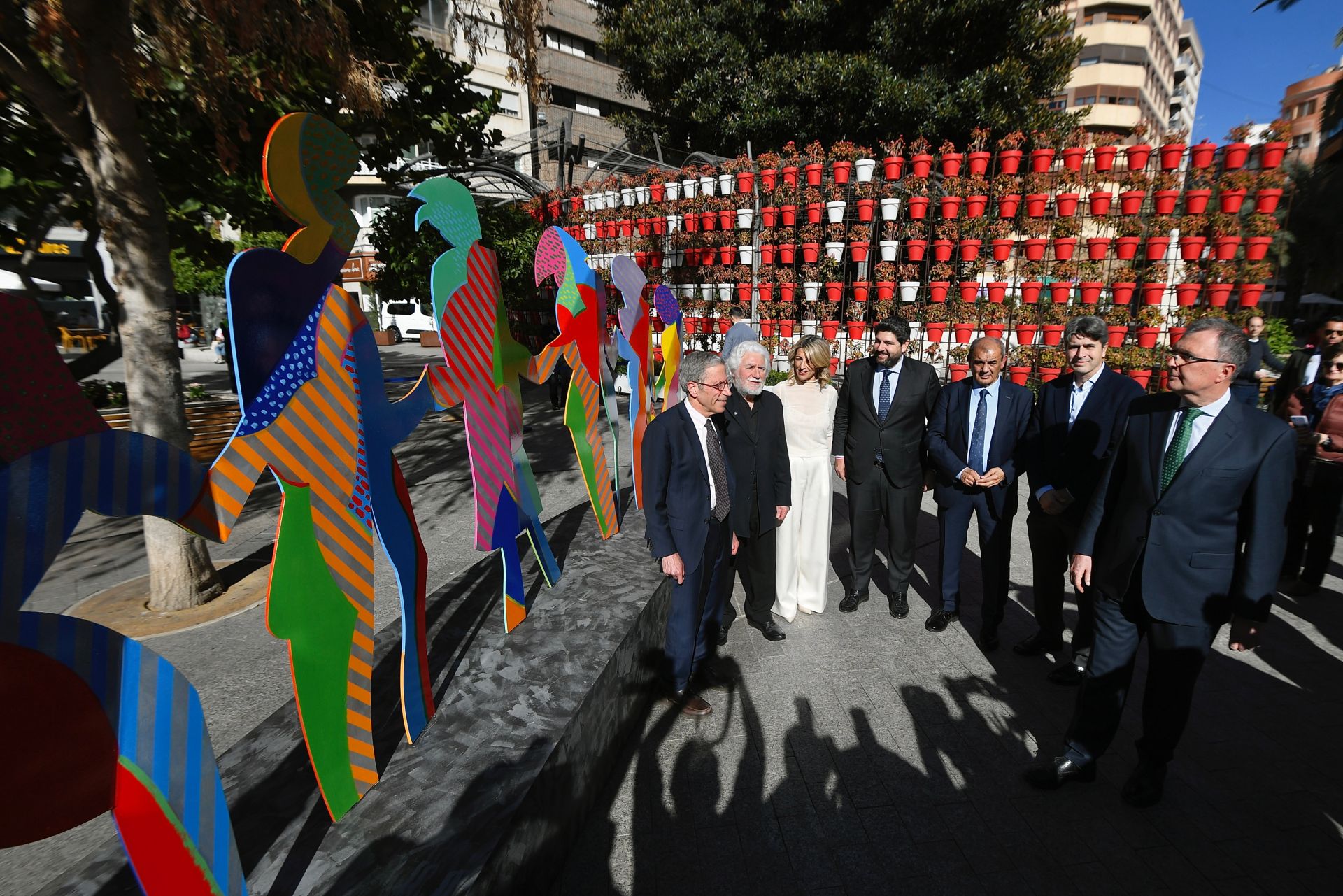 Inauguración de la obra de Cristóbal Gabarrón en la plaza de Santo Domingo de Murcia, en imágenes