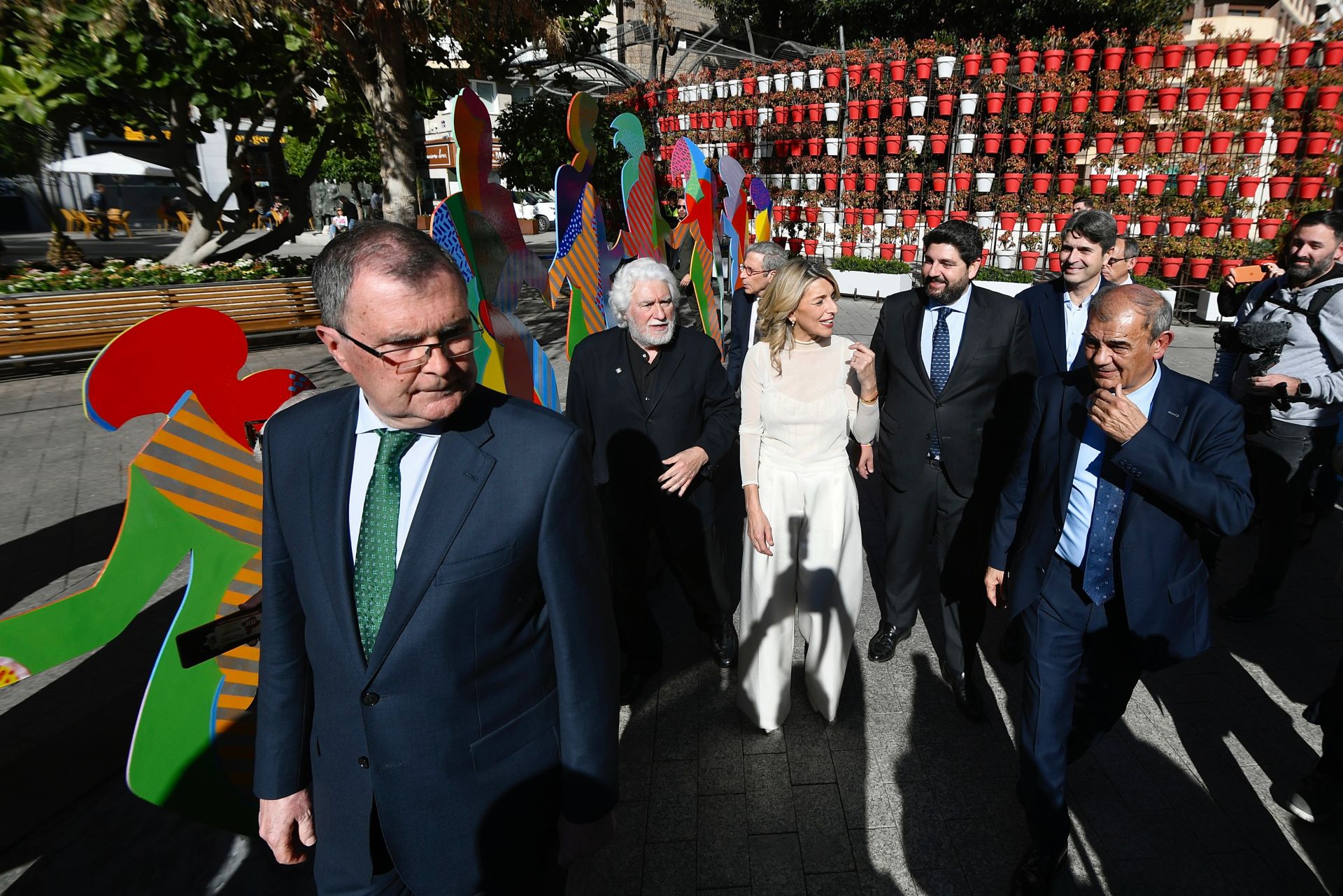 Inauguración de la obra de Cristóbal Gabarrón en la plaza de Santo Domingo de Murcia, en imágenes