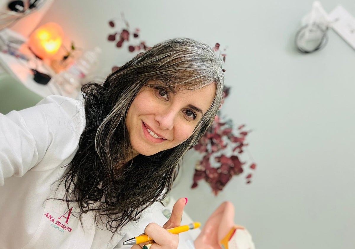 Ana Trasante, técnico superior en Audiología Protésica y directora de Ana Trasante Audiología.