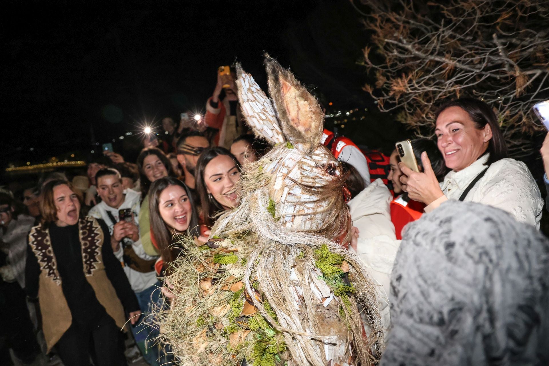 Las imágenes de la suelta de la Mussona en Águilas