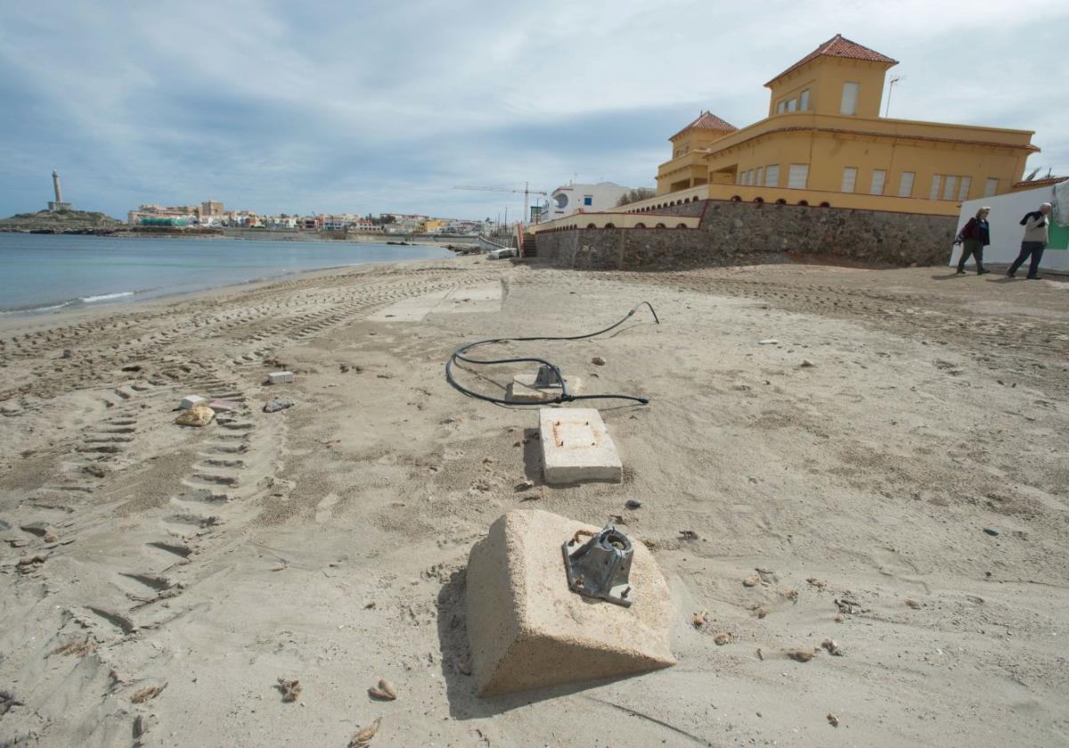 Tramo de la playa de Levante donde Costas quiere fijar el dominio público.