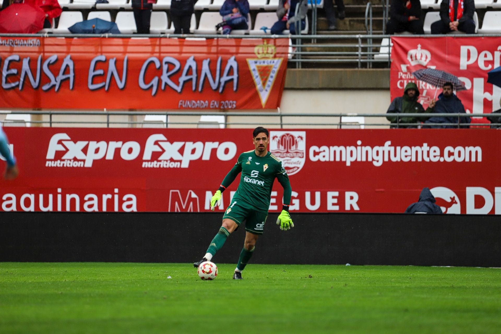 La derrota del Real Murcia frente al Ibiza, en imágenes