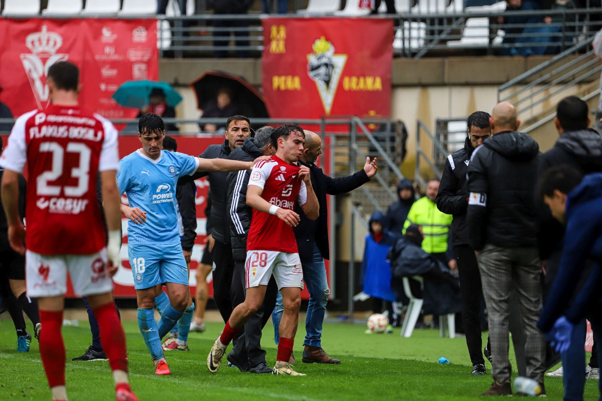 La derrota del Real Murcia frente al Ibiza, en imágenes