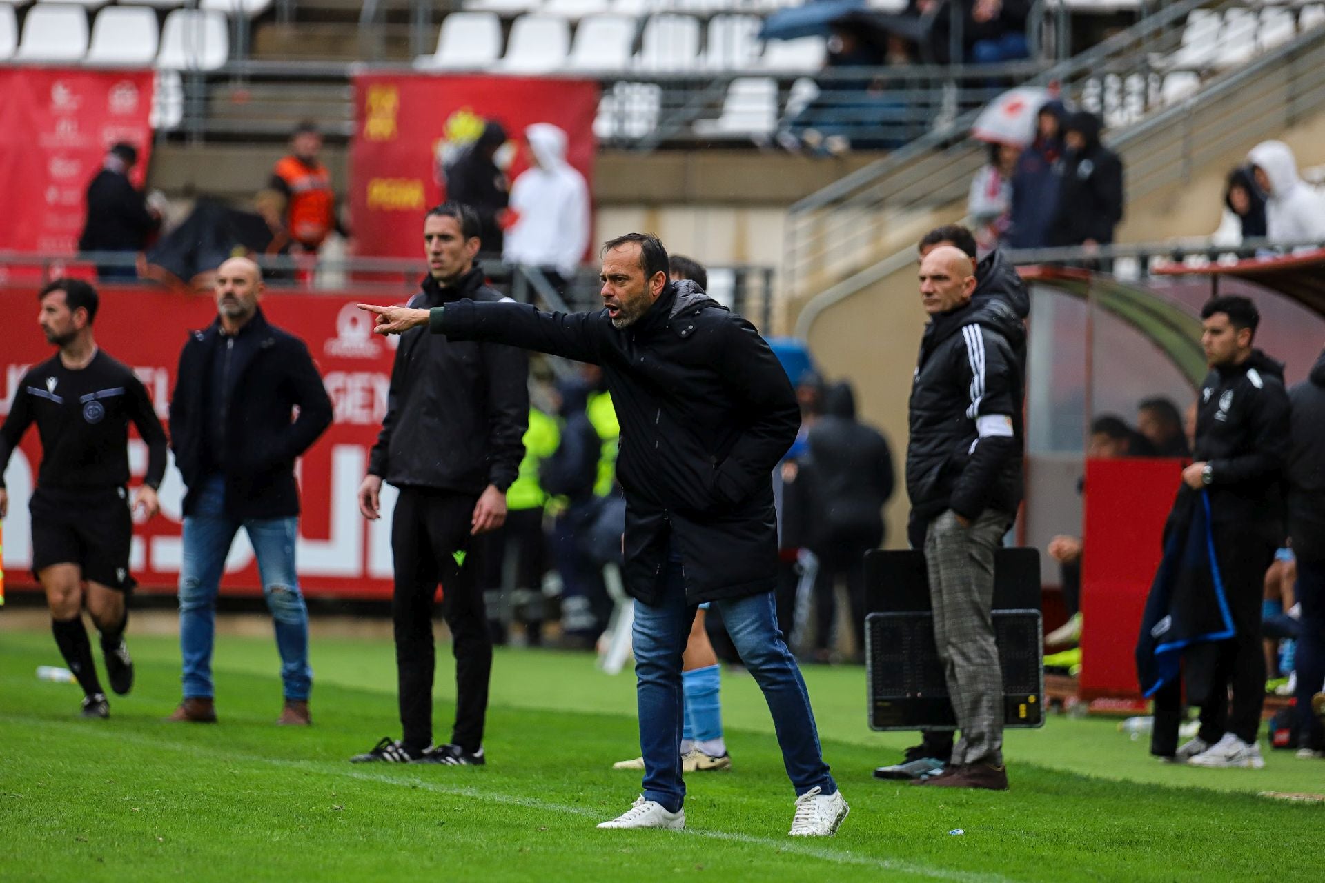 La derrota del Real Murcia frente al Ibiza, en imágenes