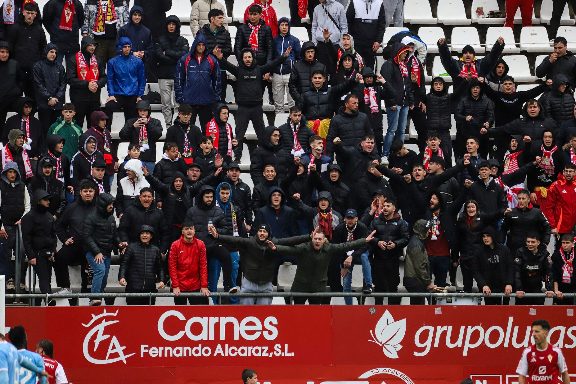 La derrota del Real Murcia frente al Ibiza, en imágenes