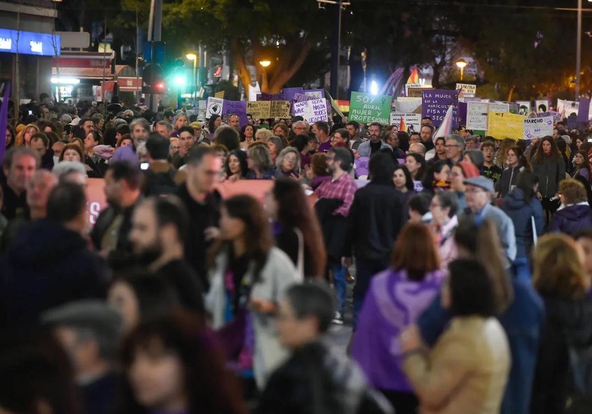 Manifestantes durante la protesta del 8M de 2024.