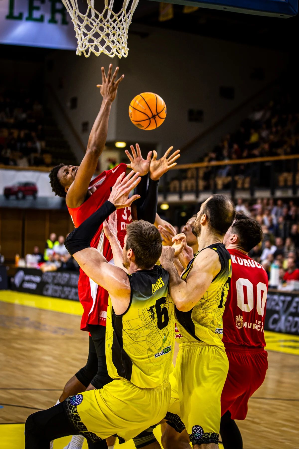 Las imágenes del Falco-UCAM (90-104)