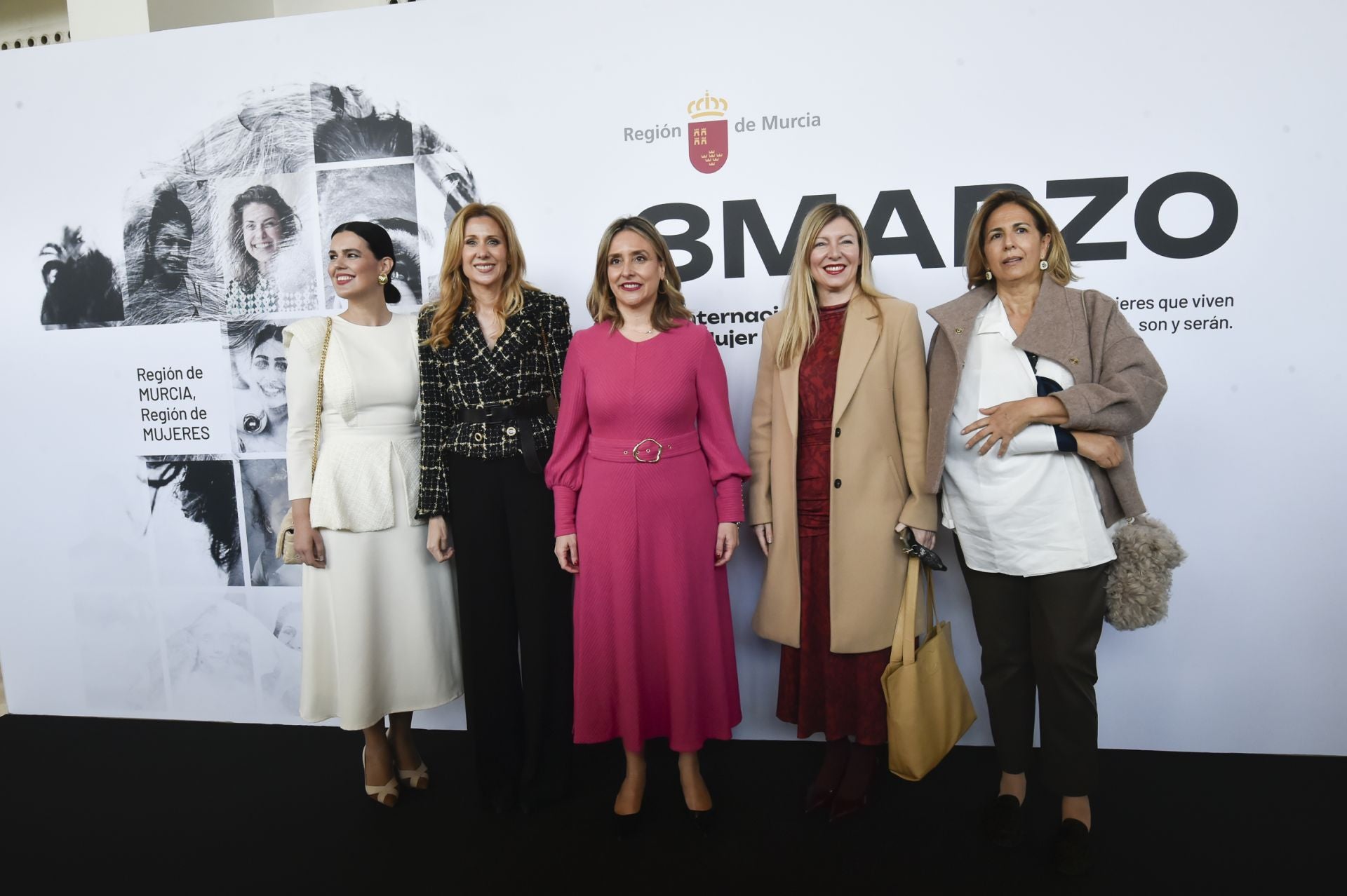 En imágenes, la entrega de los Premios 8 de Marzo de la Comunidad