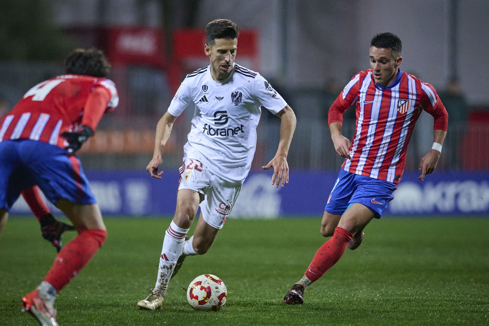 La derrota del Real Murcia frente al Atleti B, en imágenes
