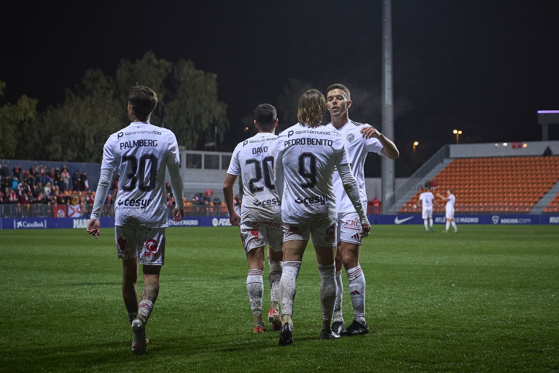 La derrota del Real Murcia frente al Atleti B, en imágenes