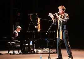 Coque Malla, durante un concierto.