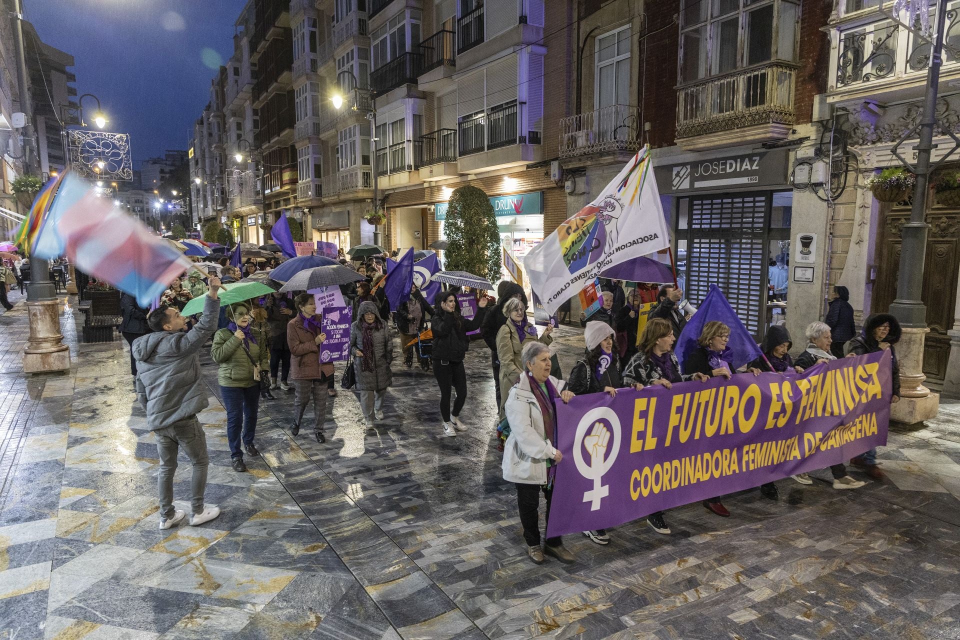 Manifestación por el 8M en Cartagena, en imágenes