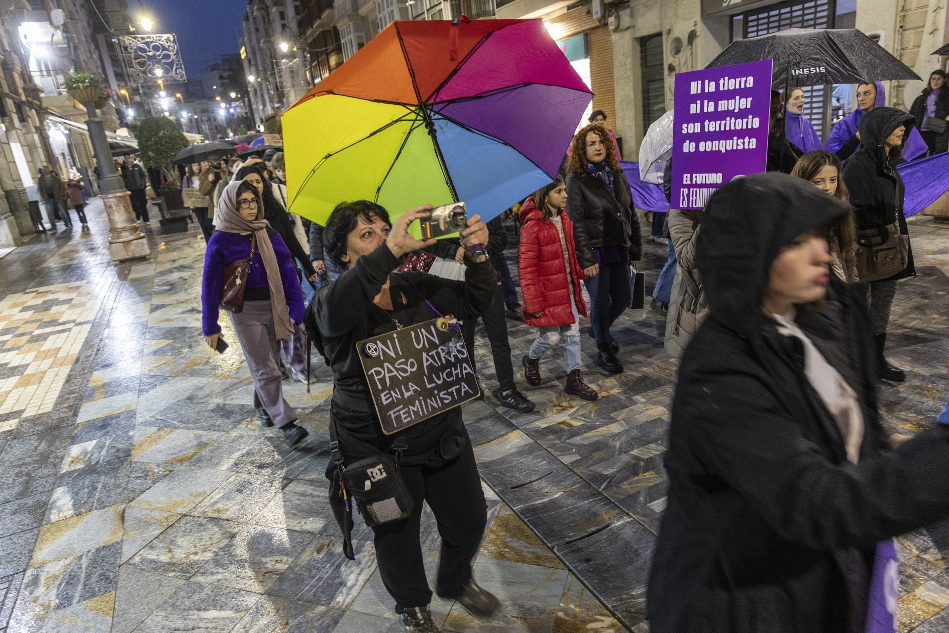 Manifestación por el 8M en Cartagena, en imágenes