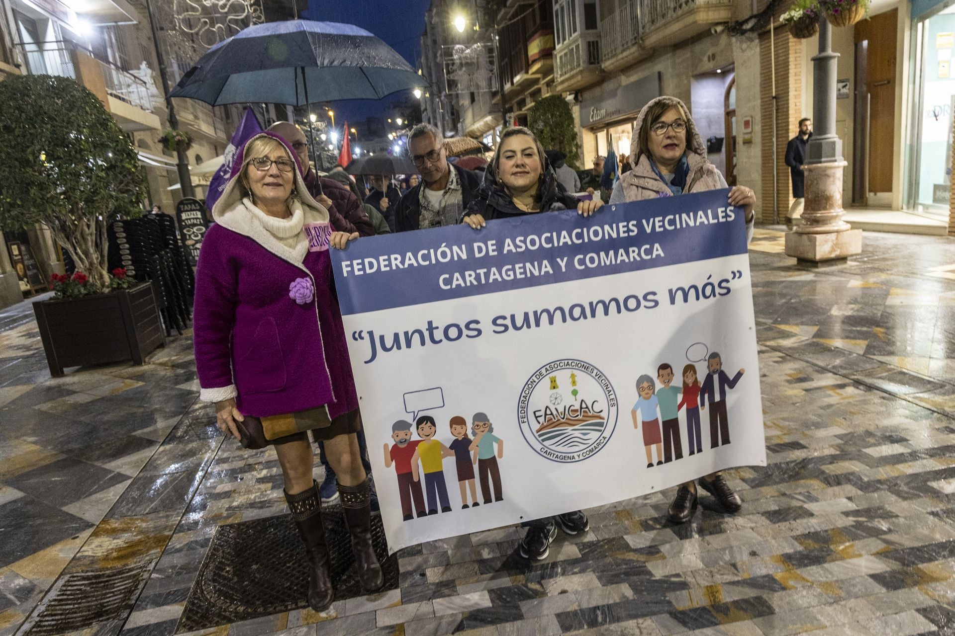 Manifestación por el 8M en Cartagena, en imágenes