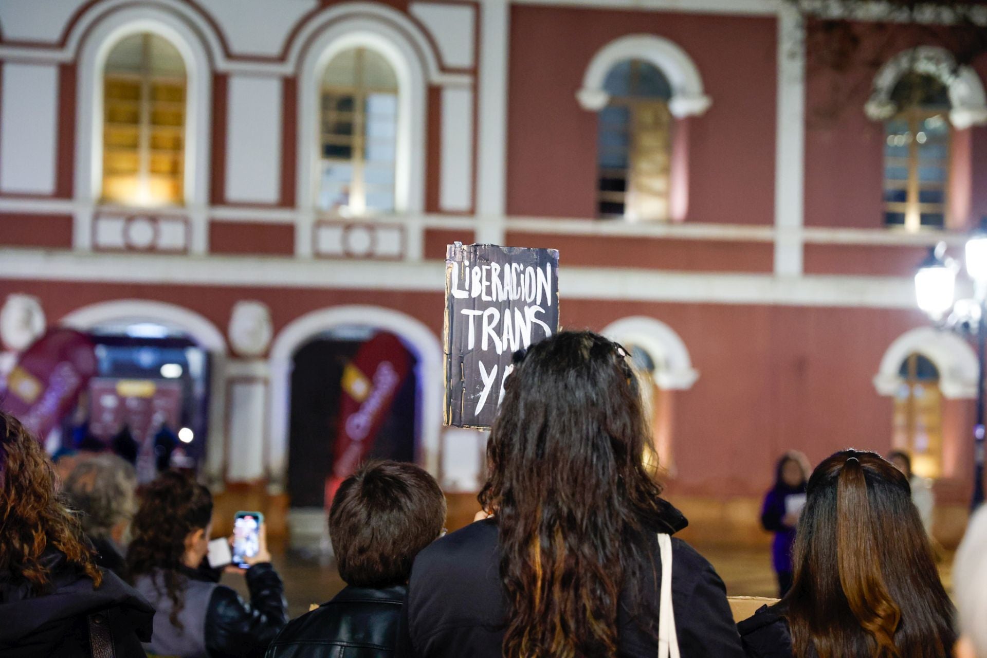 La manifestación por el 8M en Lorca, en imágenes