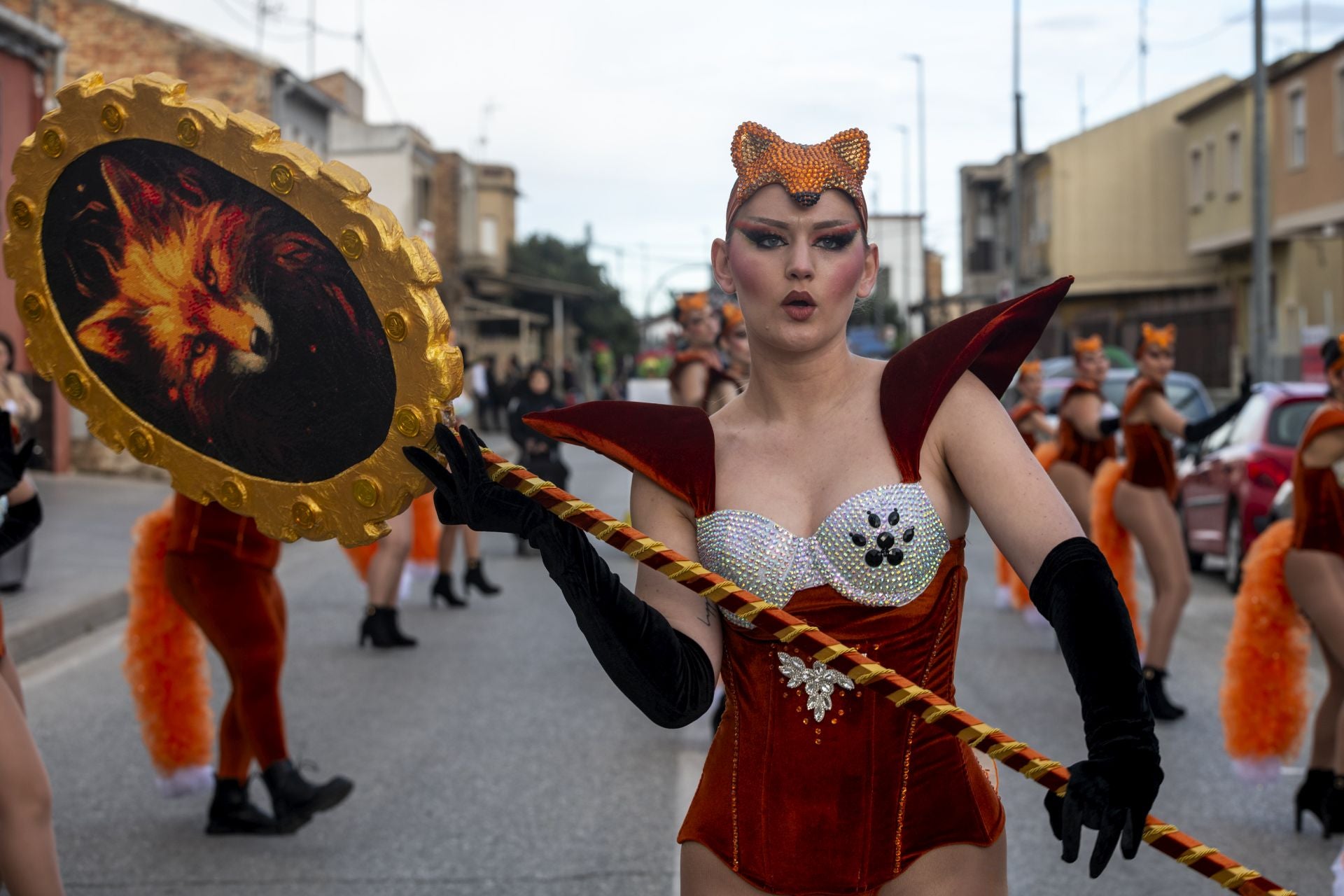 La Piñata pone el punto final al Carnaval en Llano de Brujas