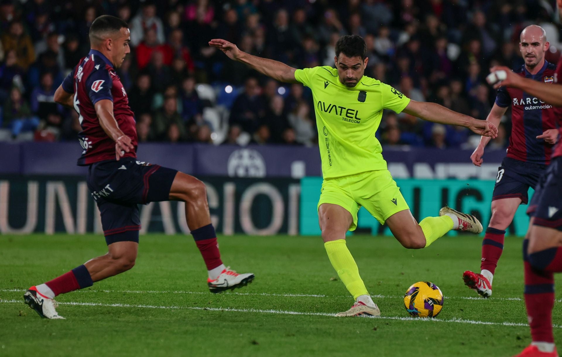 La derrota del Cartagena frente al Levante, en imágenes